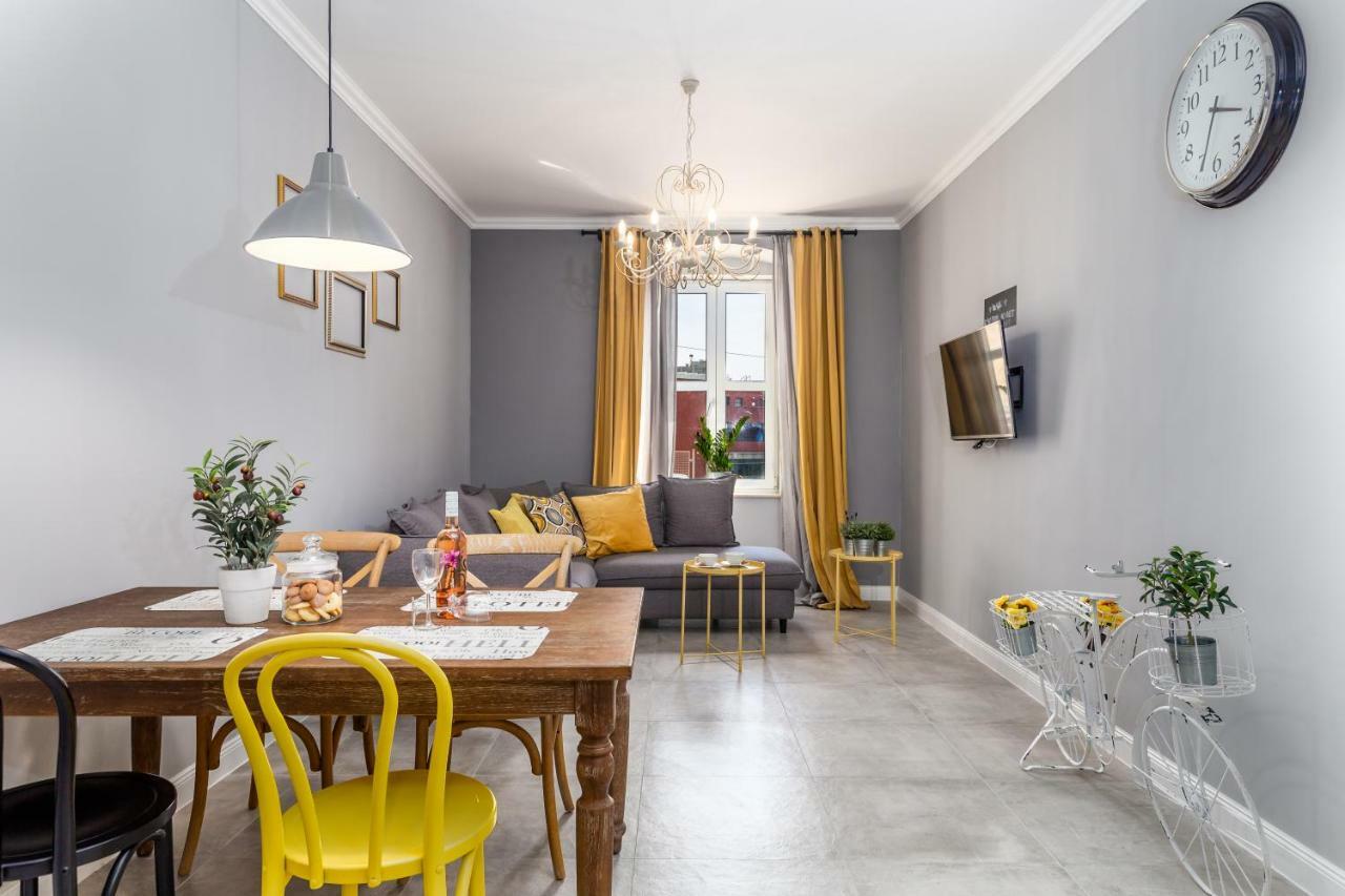 Karolina Apartment #2 リエカ エクステリア 写真