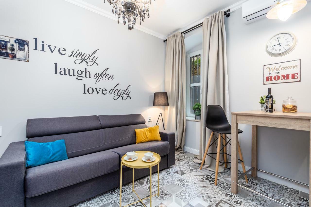 Karolina Apartment #2 リエカ エクステリア 写真